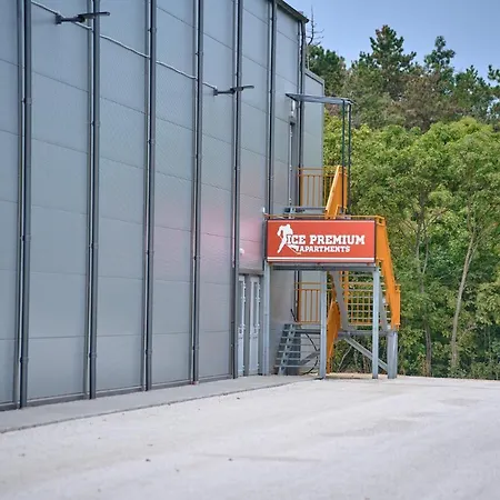 Ice Premium Apartament Veszprém